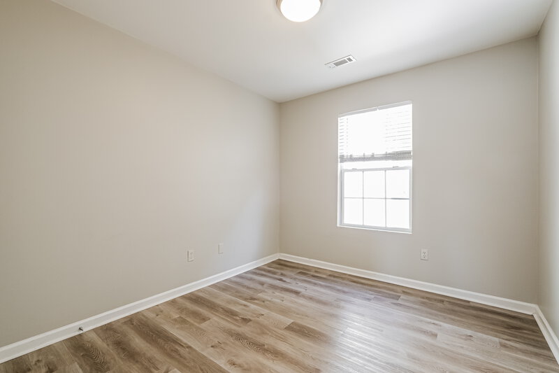 1,860/Mo, 5480 Sierra Trl College Park, GA 30349 Bedroom View 2