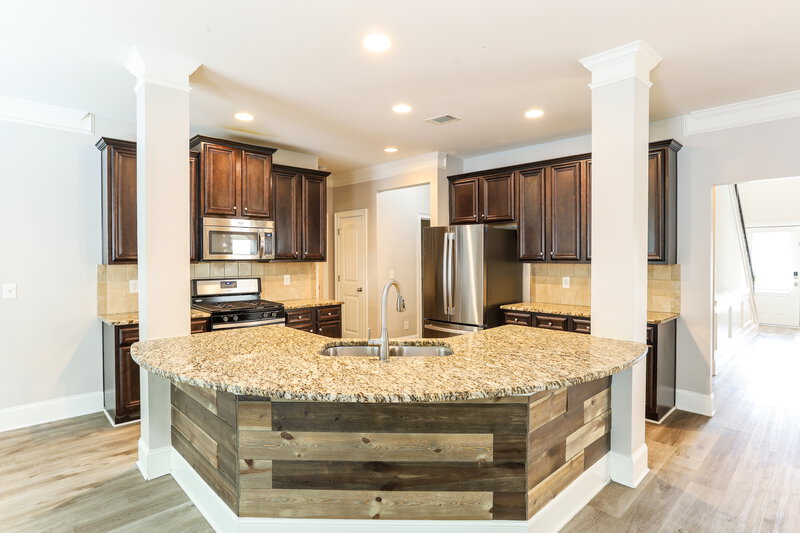2,790/Mo, 402 Silver Oak Dr Dallas, GA 30132 Kitchen View