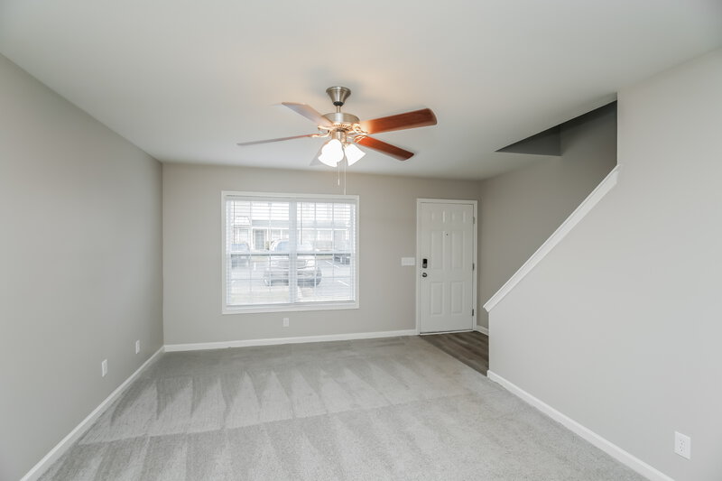 1,315/Mo, 409 W I Pkwy Dallas, GA 30132 Misc View 2