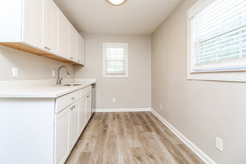 1,710/Mo, 1146 Little Vine Church Rd Villa Rica, GA 30180 Kitchen View