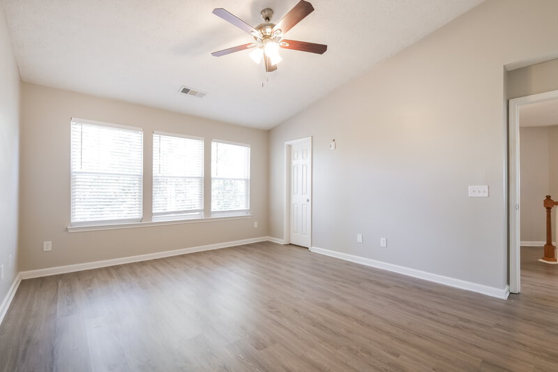 1,950/Mo, 1374 Ivey Pointe Dr Lawrenceville, GA 30045 Main Bedroom View 2