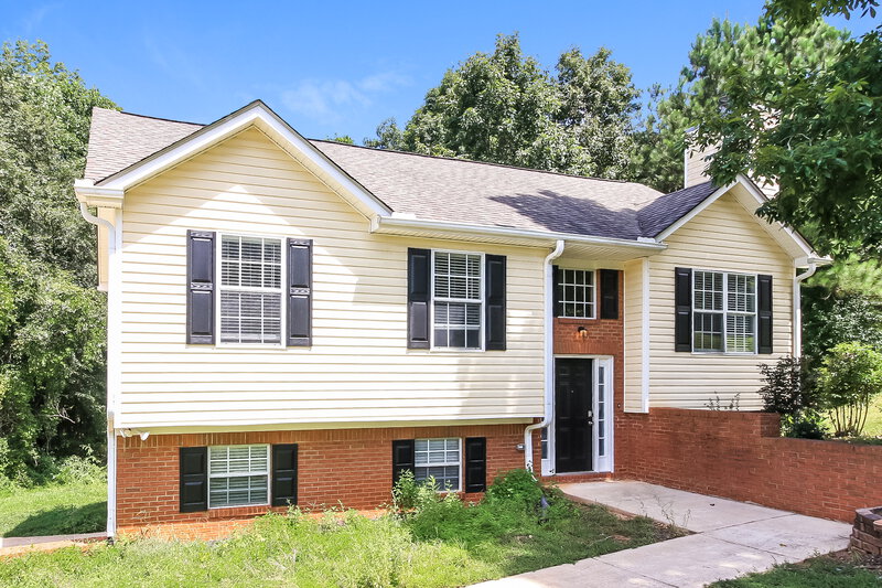 1,705/Mo, 505 Brewer Dr Locust Grove, GA 30248 Front View