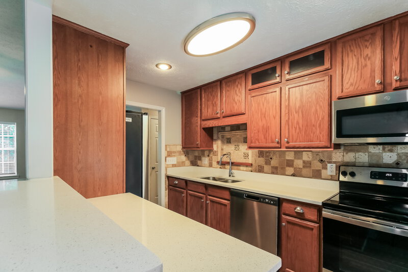 1,705/Mo, 505 Brewer Dr Locust Grove, GA 30248 Kitchen View