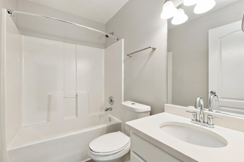 2,610/Mo, 121 Holbrook Dr Dallas, GA 30132 Bathroom View