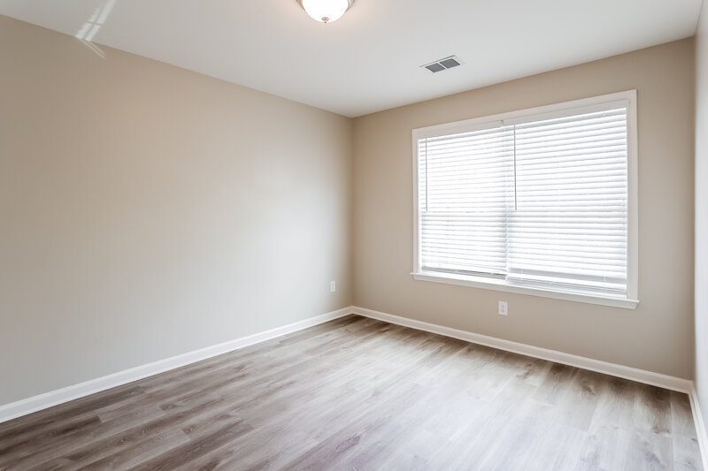 1,790/Mo, 2830 Deerwood Ln SW Atlanta, GA 30331 Bedroom View
