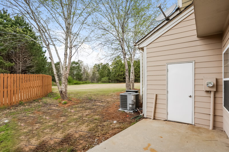 1,790/Mo, 2830 Deerwood Ln SW Atlanta, GA 30331 Rear View