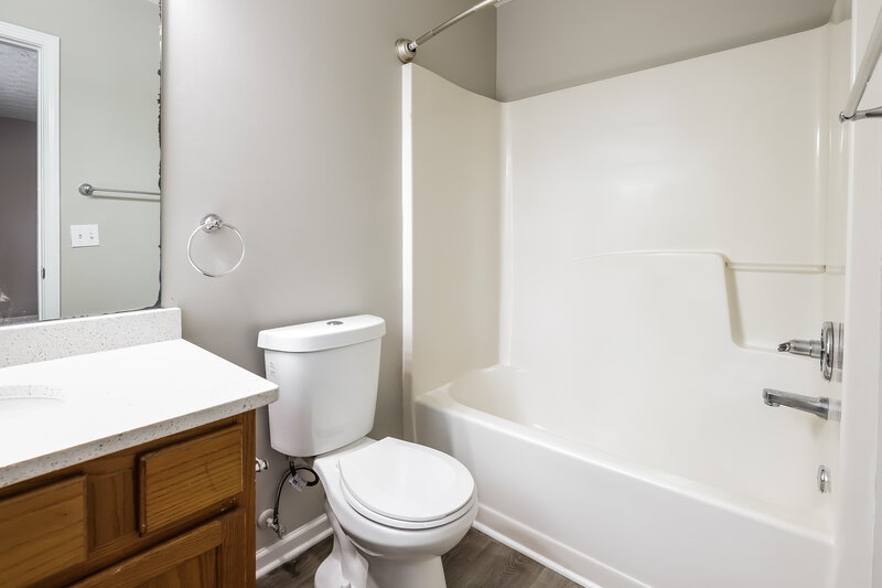 1,980/Mo, 281 Pearl Chambers Dr Dawsonville, GA 30534 Bathroom View 2