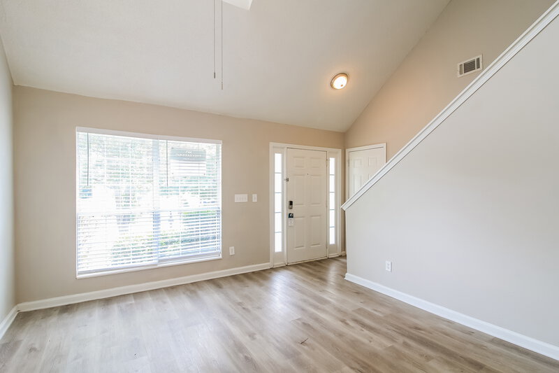 1,870/Mo, 4509 Ravenwood Pl Union City, GA 30291 Living Room View