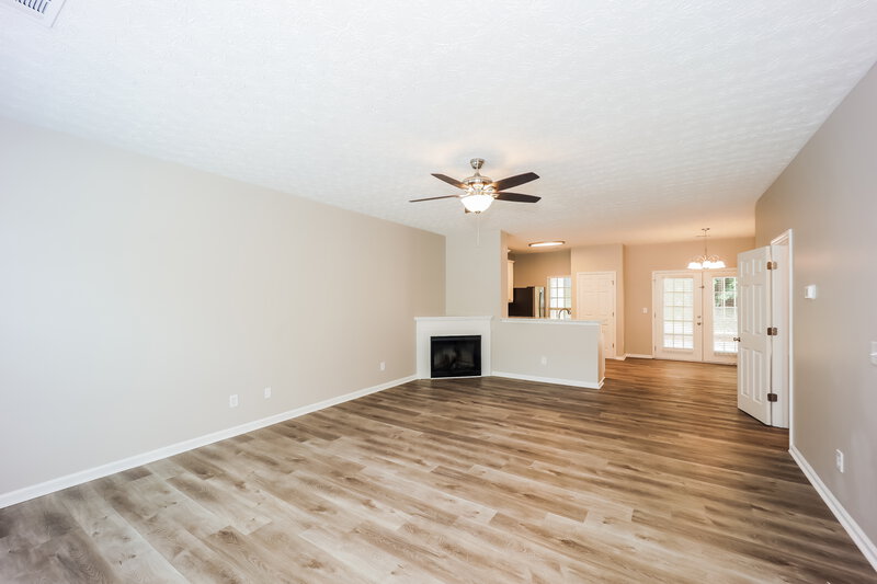 1,870/Mo, 4115 Stone Trace Dr East Point, GA 30344 Living Room View