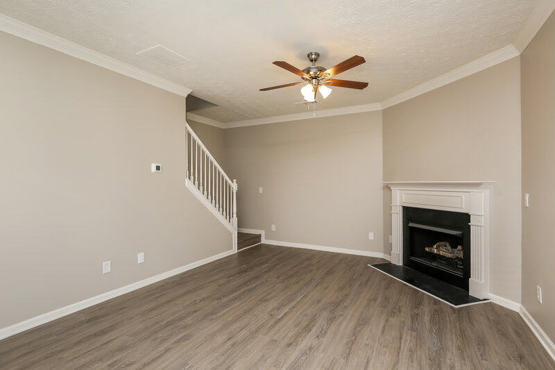 2,550/Mo, 4814 Zephyr Cove Pl Flowery Branch, GA 30542 Living Room View