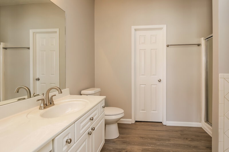 2,550/Mo, 4814 Zephyr Cove Pl Flowery Branch, GA 30542 Main Bedroom View