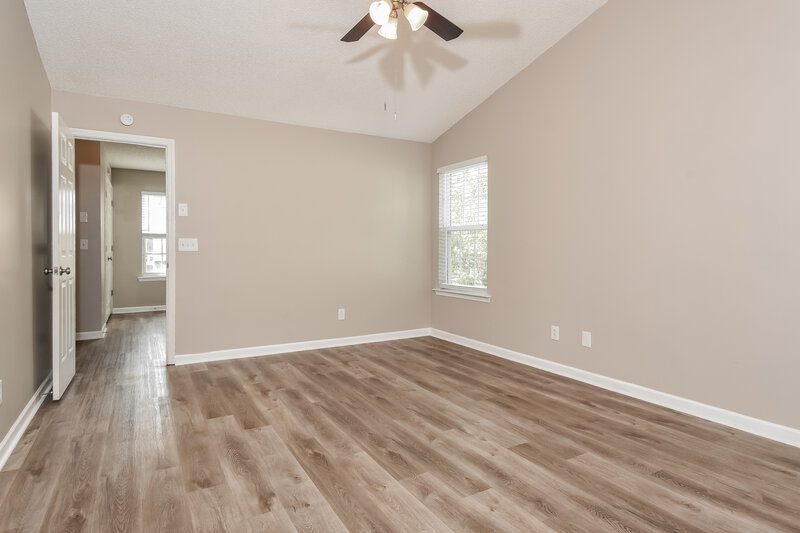 2,160/Mo, 3033 Sable Run Rd Atlanta, GA 30349 Living Room View