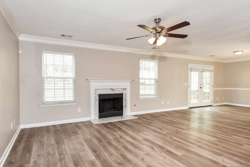 2,160/Mo, 3033 Sable Run Rd Atlanta, GA 30349 Living Room View 2