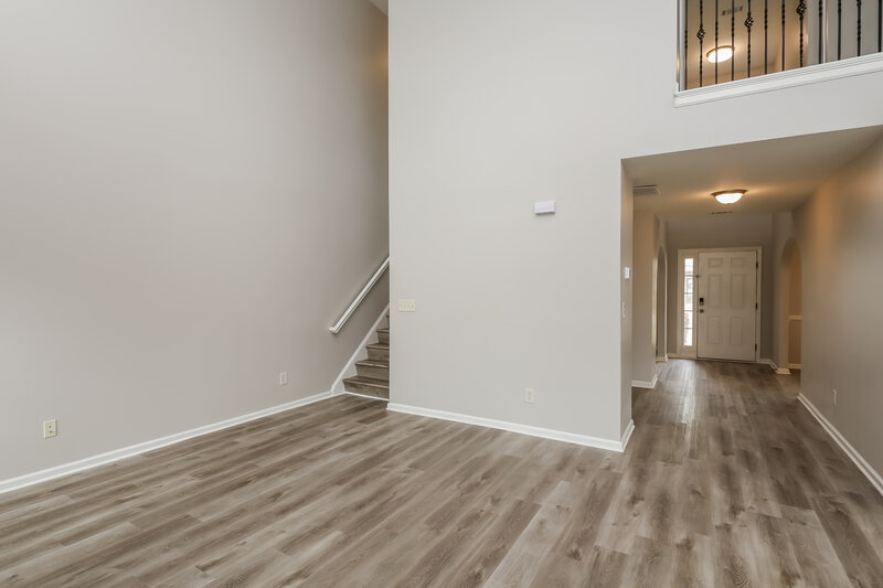 2,875/Mo, 6176 Mulberry Park Dr Braselton, GA 30517 Living Room View 2