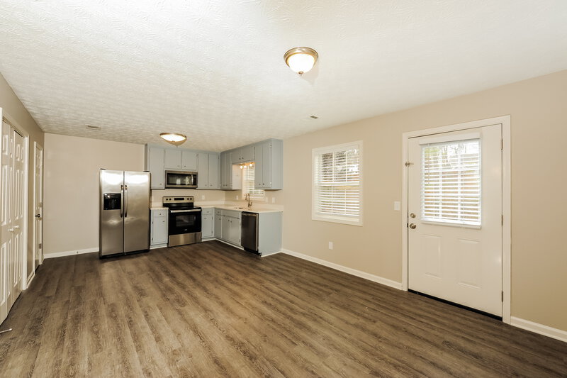 1,775/Mo, 812 Overlook Trl Canton, GA 30115 Living Room View 3