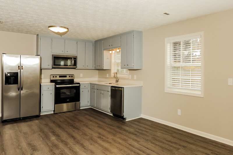 1,775/Mo, 812 Overlook Trl Canton, GA 30115 Kitchen View 3