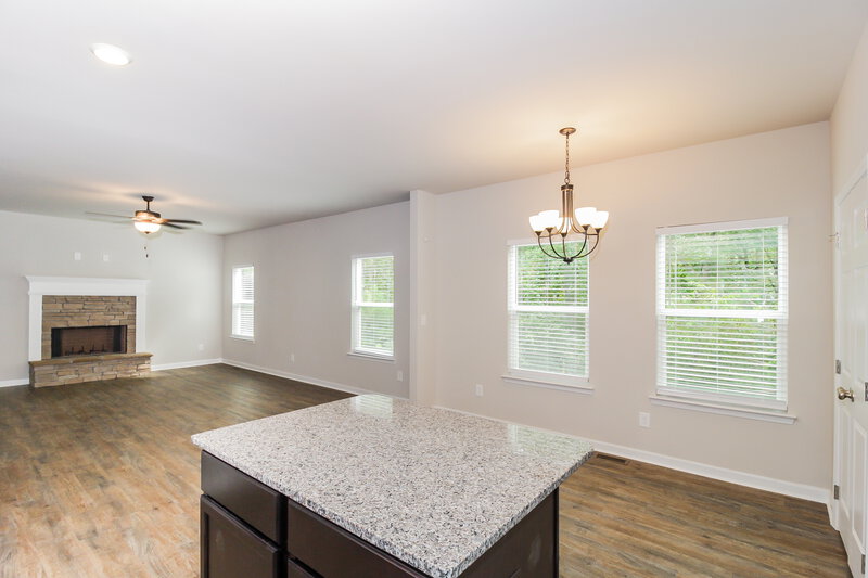 2,505/Mo, 121 Danville Trl Dallas, GA 30132 Dining Room View 2