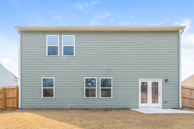 2,400/Mo, 275 Sinclair Way Monroe, GA 30655 Rear View