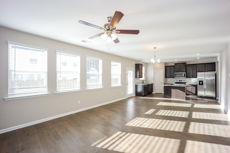 2,415/Mo, 6639 Sky Leaf Ln Fairburn, GA 30213 Living Room View 3