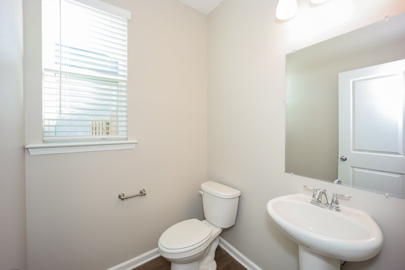 2,415/Mo, 6639 Sky Leaf Ln Fairburn, GA 30213 Bathroom View 2