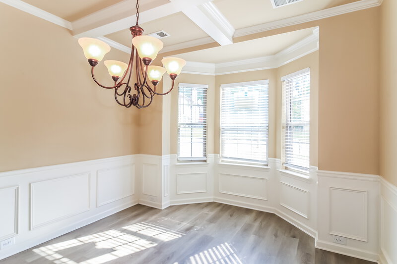 2,875/Mo, 9105 Overlook Dr Jonesboro, GA 30238 Dining Room View