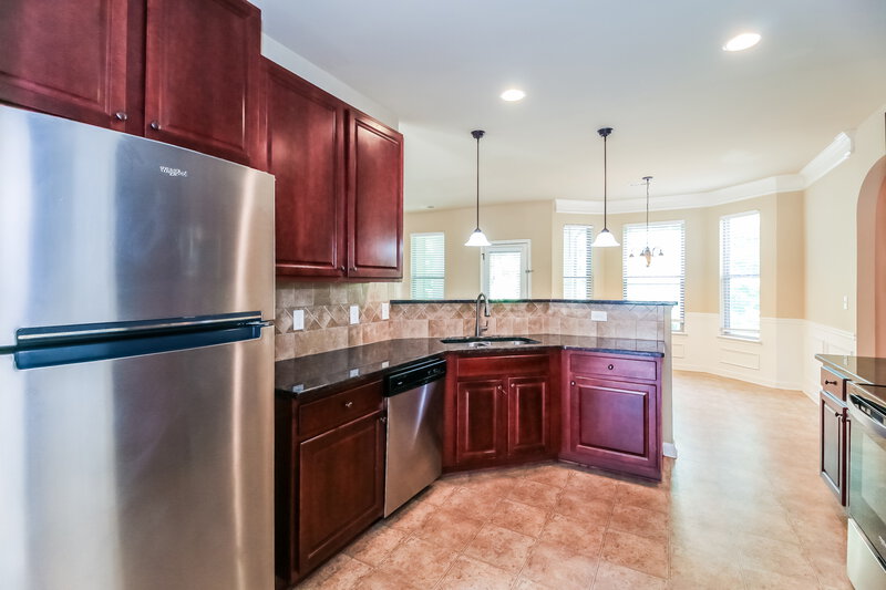 2,875/Mo, 9105 Overlook Dr Jonesboro, GA 30238 Kitchen View 2