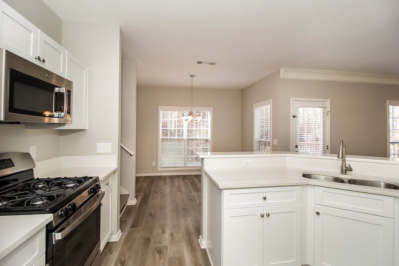 2,855/Mo, 3 Wyndham Ct Powder Springs, GA 30127 Kitchen View 2