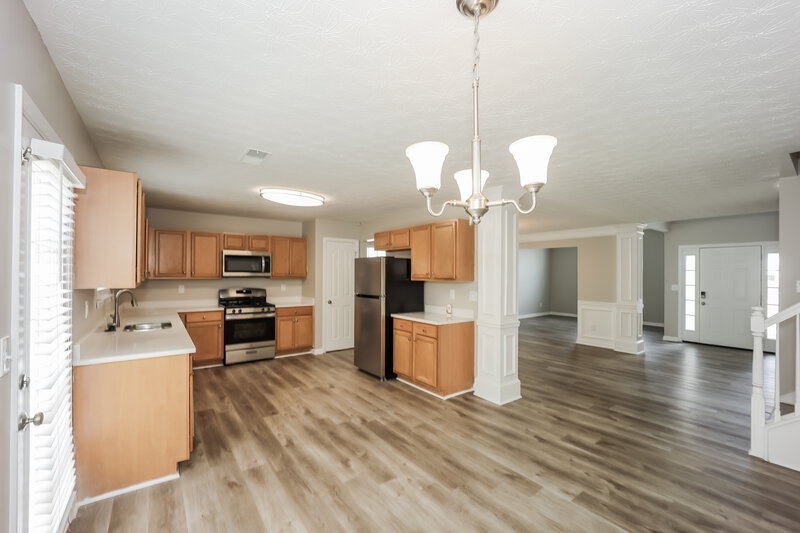 2,235/Mo, 50 Saint Charles Pl Sharpsburg, GA 30277 Kitchen View