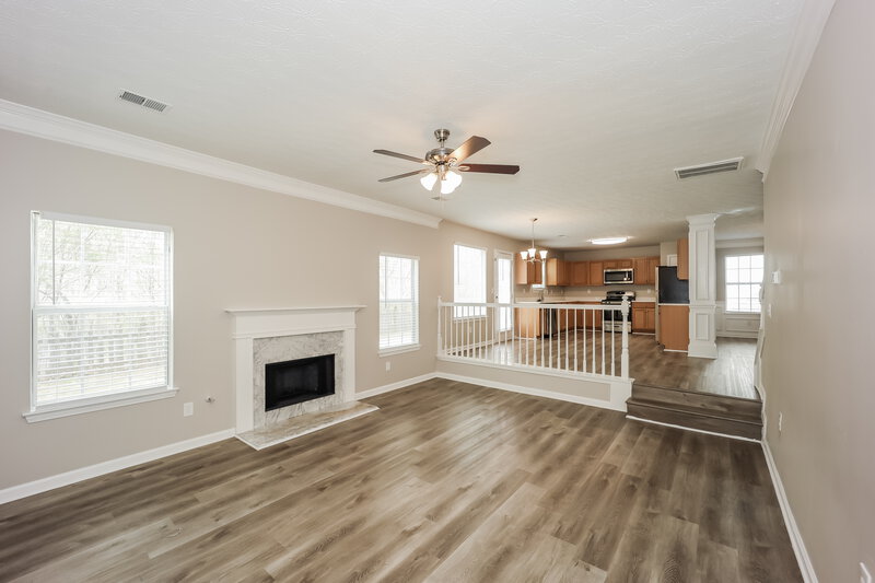 2,235/Mo, 50 Saint Charles Pl Sharpsburg, GA 30277 Family Room View