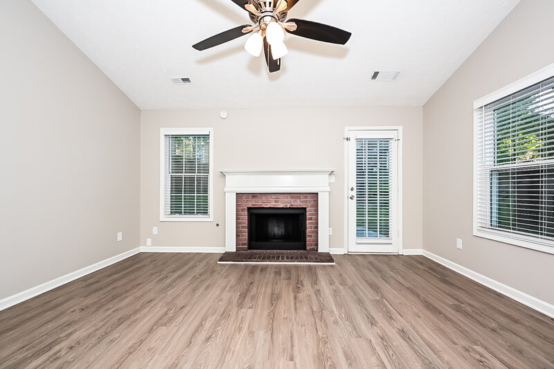 1,845/Mo, 150 GingerCake Ct Fayetteville, GA 30214 Living Room View