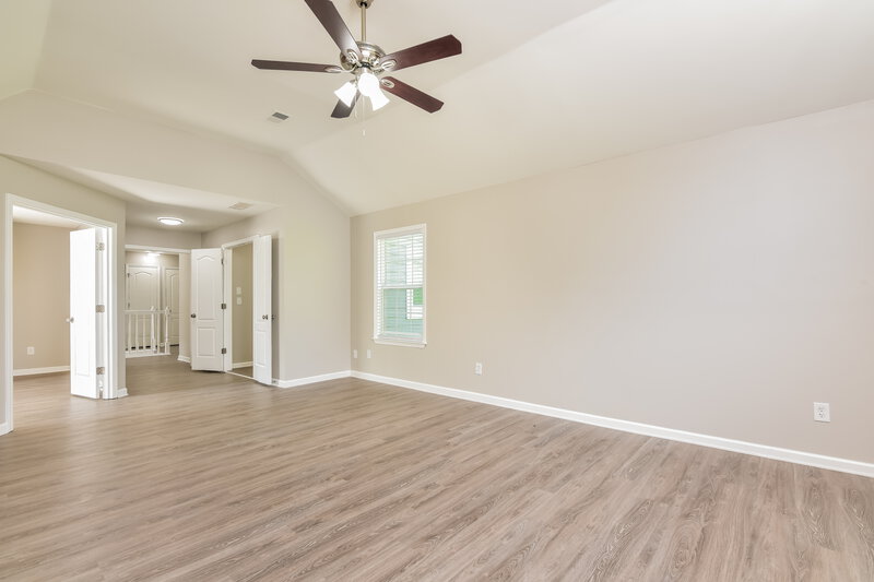 2,475/Mo, 505 Mountain Oaks Pkwy Stone Mountain, GA 30087 Main Bedroom View