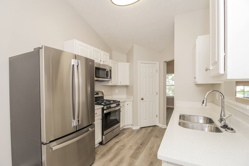 2,435/Mo, 6972 Chasewater Ln Austell, GA 30168 Kitchen View
