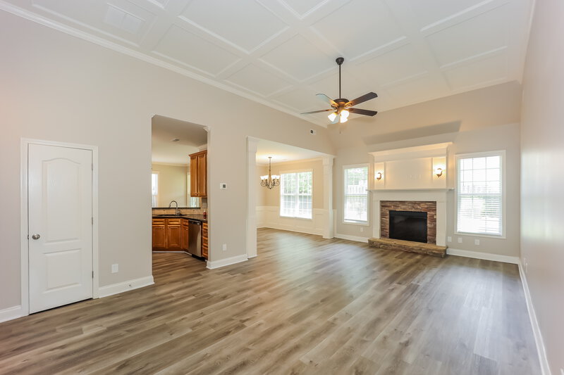 2,500/Mo, 30 Camden Way Newnan, GA 30265 Living Room View 2