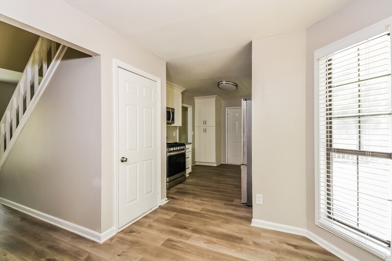 2,225/Mo, 5135 Willow Tarn Acworth, GA 30102 Dining Room View