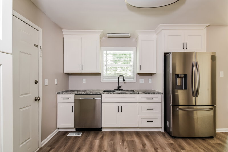 2,225/Mo, 5135 Willow Tarn Acworth, GA 30102 Kitchen View