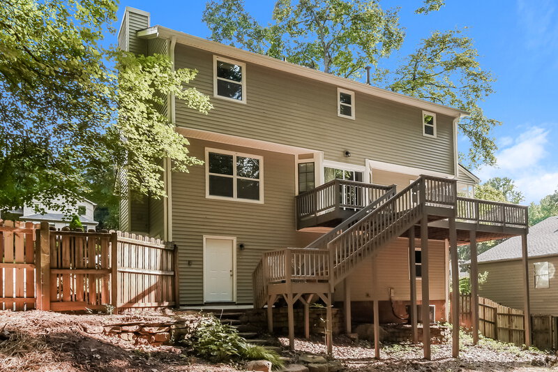 2,225/Mo, 5135 Willow Tarn Acworth, GA 30102 Rear View