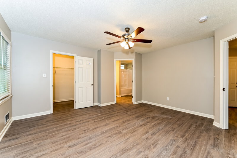 1,870/Mo, 430 Rosehill Dr McDonough, GA 30253 Main Bedroom View 2