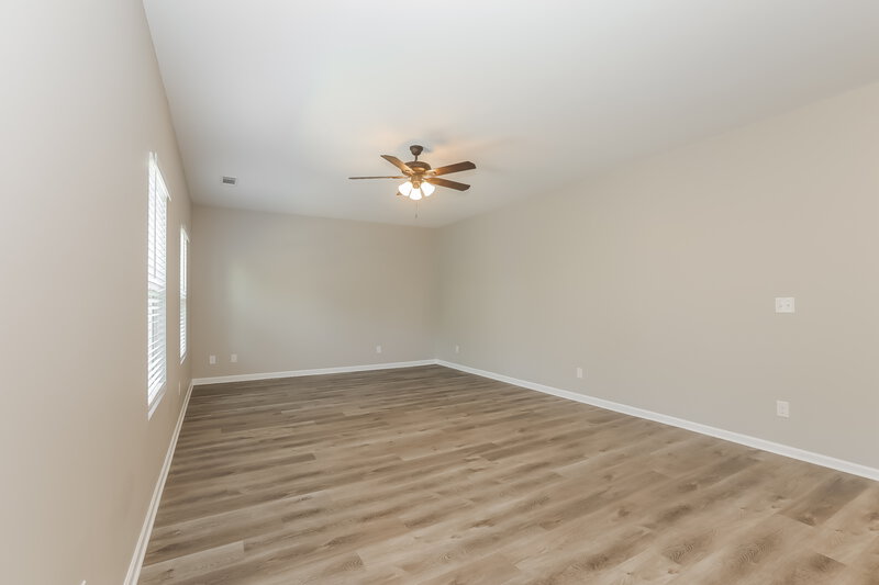 2,055/Mo, 708 Nonsuch Ct Winder, GA 30680 Living Room View