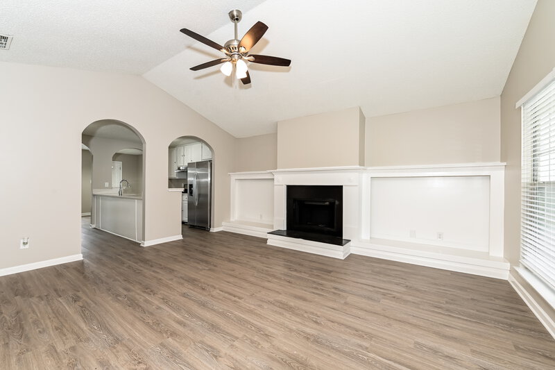 1,735/Mo, 6725 Biscayne Blvd Rex, GA 30273 Living Room View 2