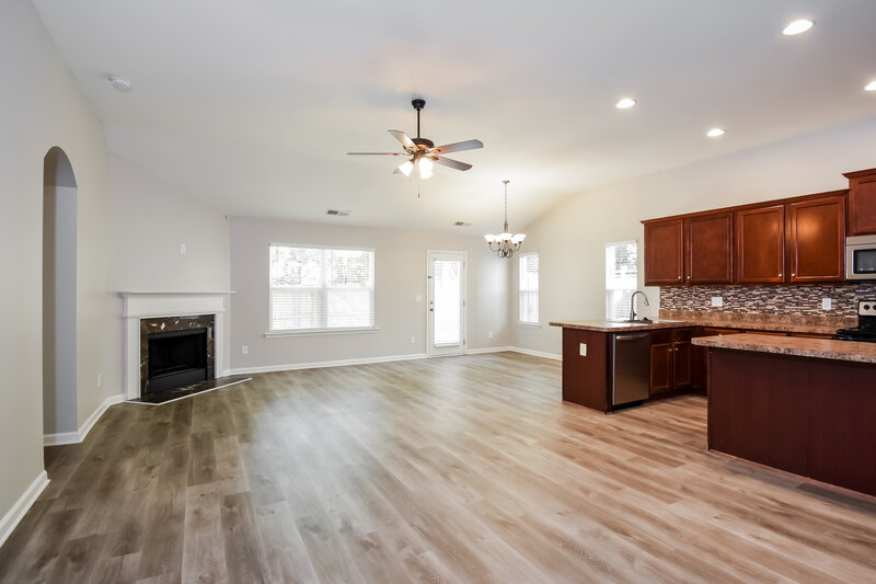 3,080/Mo, 508 Reece Trl Ball Ground, GA 30107 Living Room View