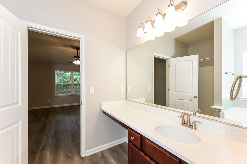 1,965/Mo, 508 Reece Trl Ball Ground, GA 30107 Main Bathroom View