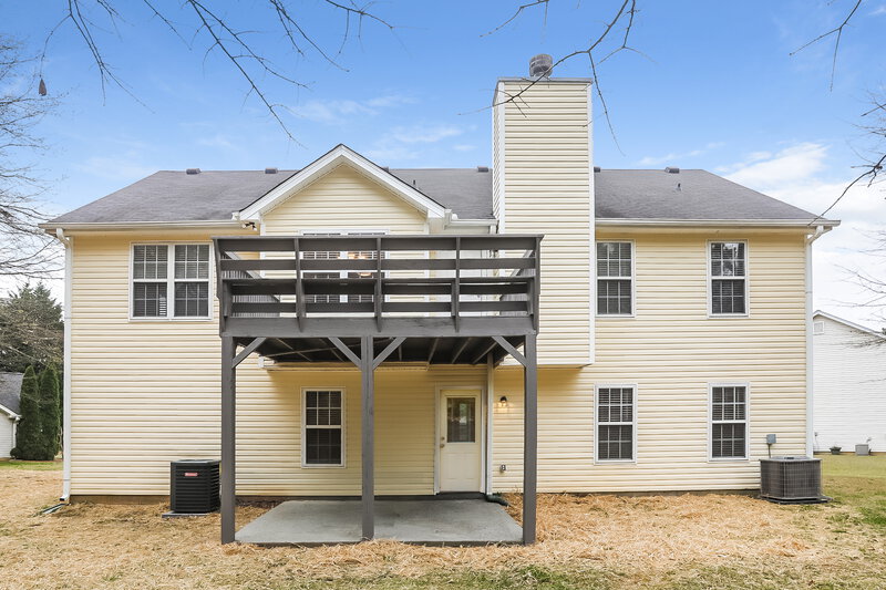 2,325/Mo, 511 Saddle Ridge Dr Bethlehem, GA 30620 Rear View