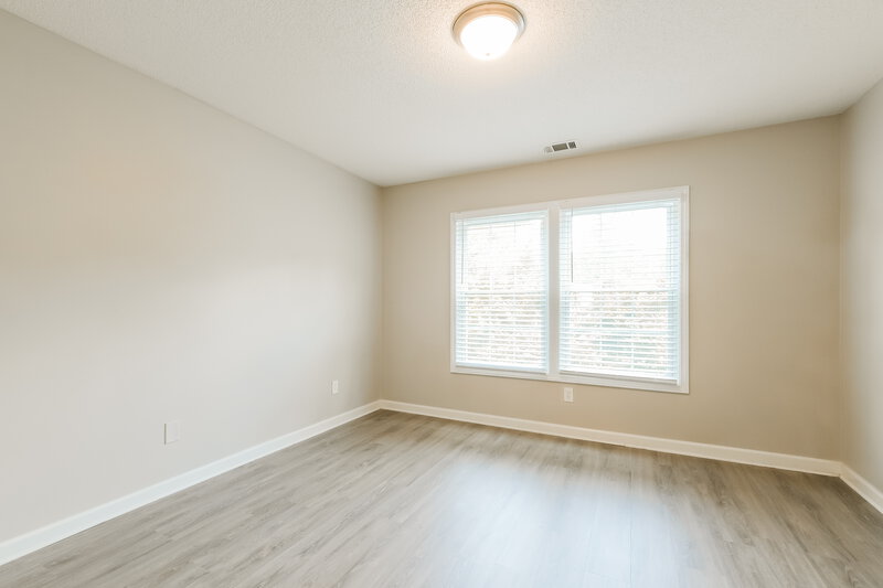 2,650/Mo, 802 Pinder Point Ct Lawrenceville, GA 30043 Bedroom View