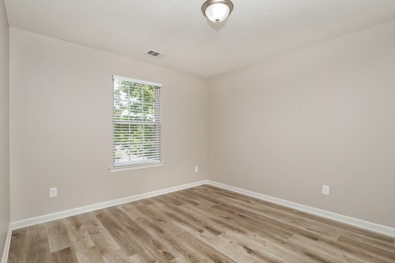 2,065/Mo, 1048 Saint Augustine Pkwy Locust Grove, GA 30248 Bedroom View 3