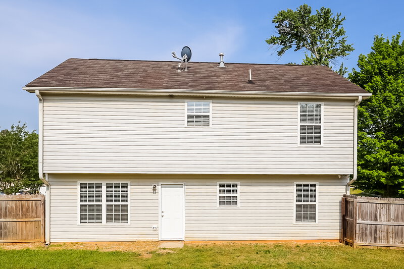 2,065/Mo, 1048 Saint Augustine Pkwy Locust Grove, GA 30248 Rear View