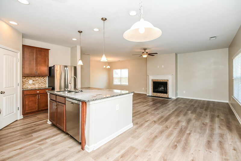 2,180/Mo, 194 Renford Rd Ball Ground, GA 30107 Breakfast Nook View