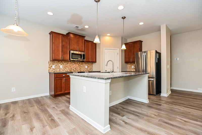 2,180/Mo, 194 Renford Rd Ball Ground, GA 30107 Kitchen View 2