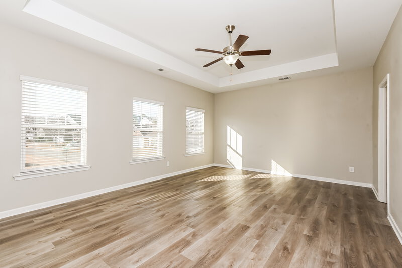2,180/Mo, 194 Renford Rd Ball Ground, GA 30107 Main Bedroom View