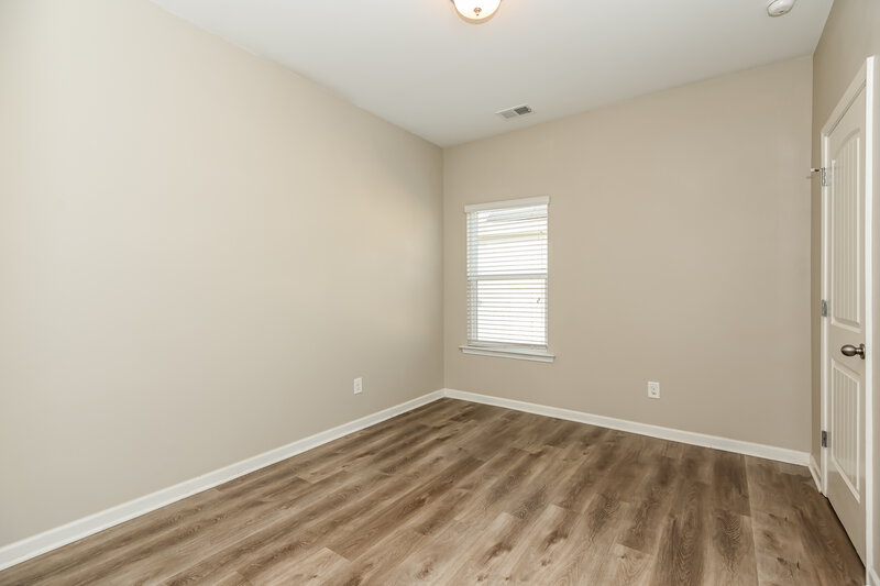 2,180/Mo, 194 Renford Rd Ball Ground, GA 30107 Bedroom View