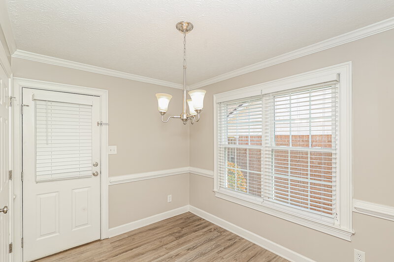 2,715/Mo, 495 Fairway Ct Newnan, GA 30265 Dining Room View 2